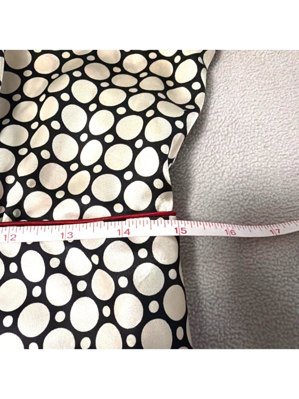 Vtg Polka Dot Cap Sleeve Satin Dress With Red Trim - Medium slinky Retro - Picture 5 of 6